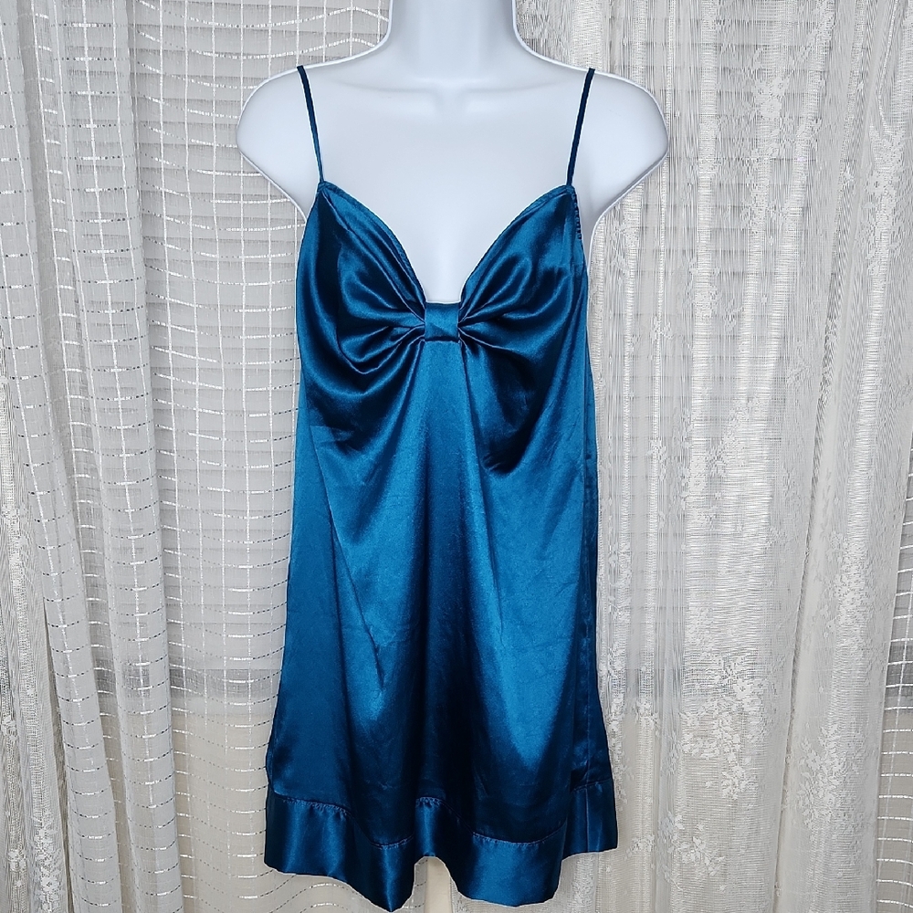 Victoria's Secret Teal Satin Nightgown Chemise With Large Bow Detail SzM